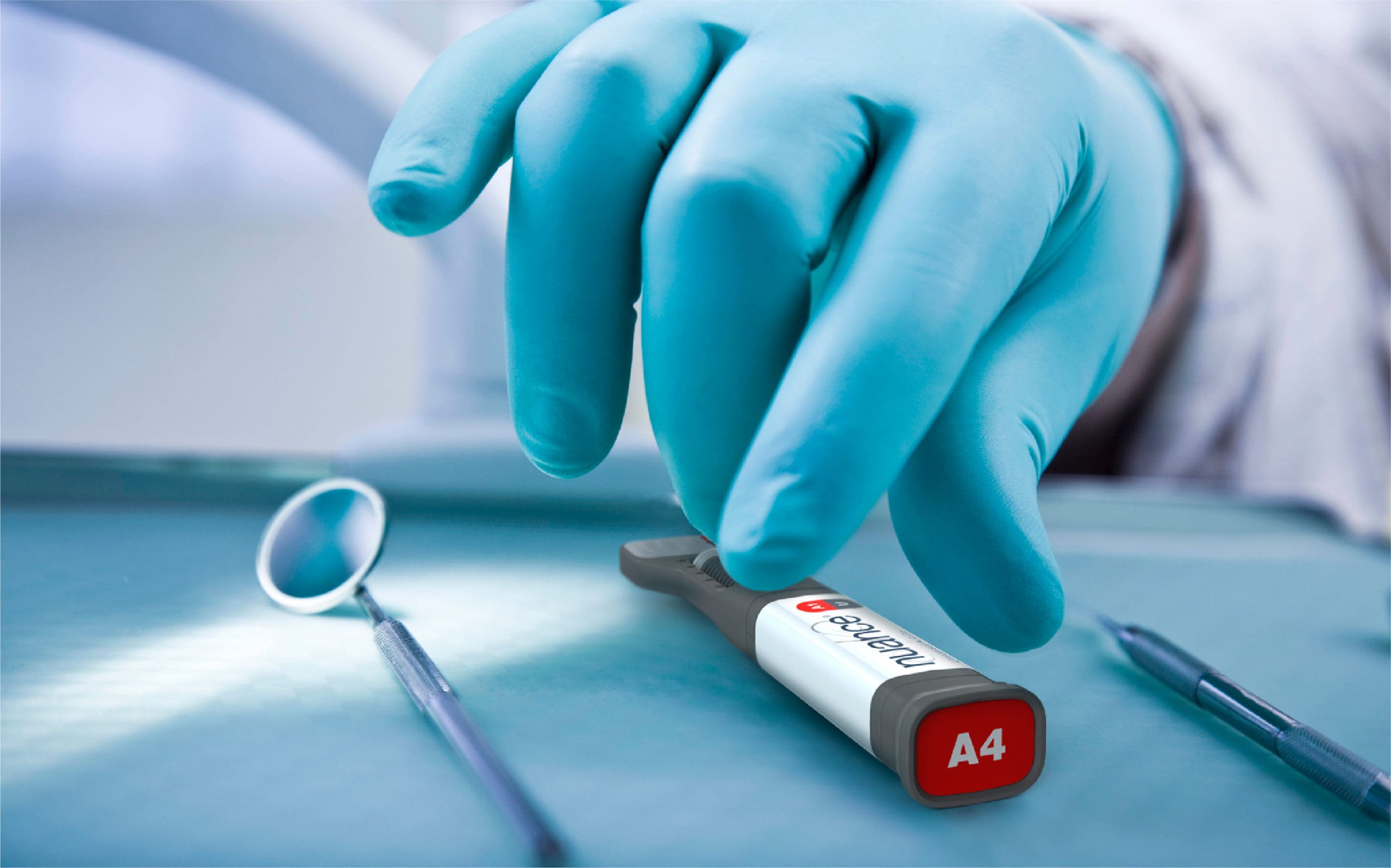 The Discus Dental Nuance Composite Syringe, designed by RKS Design.