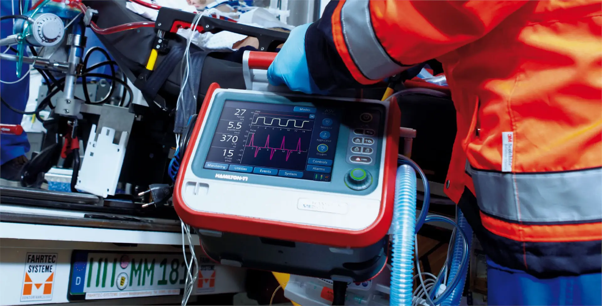 Hamilton T1 Cover Image // Hamilton T1 Medical ventilator in use