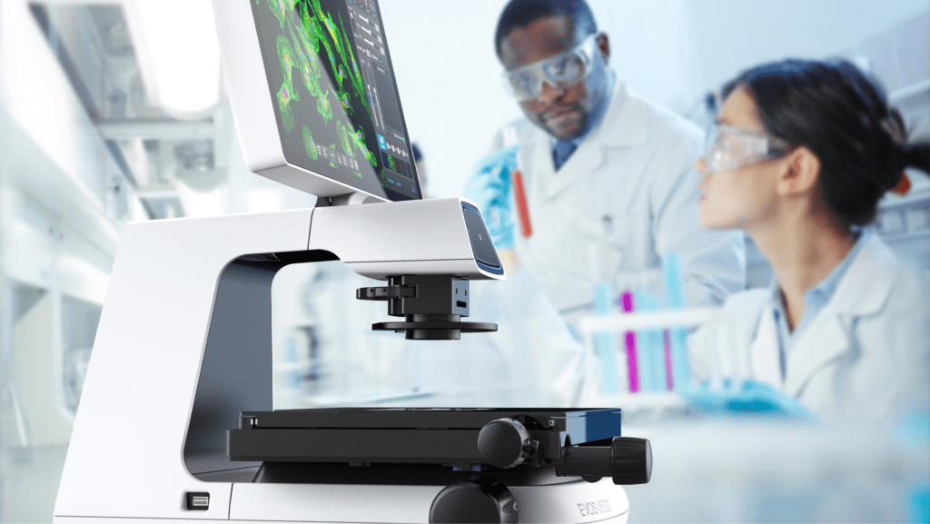 Thermofisher Cover Image // Thermofisher Evos M500 Product in use shot